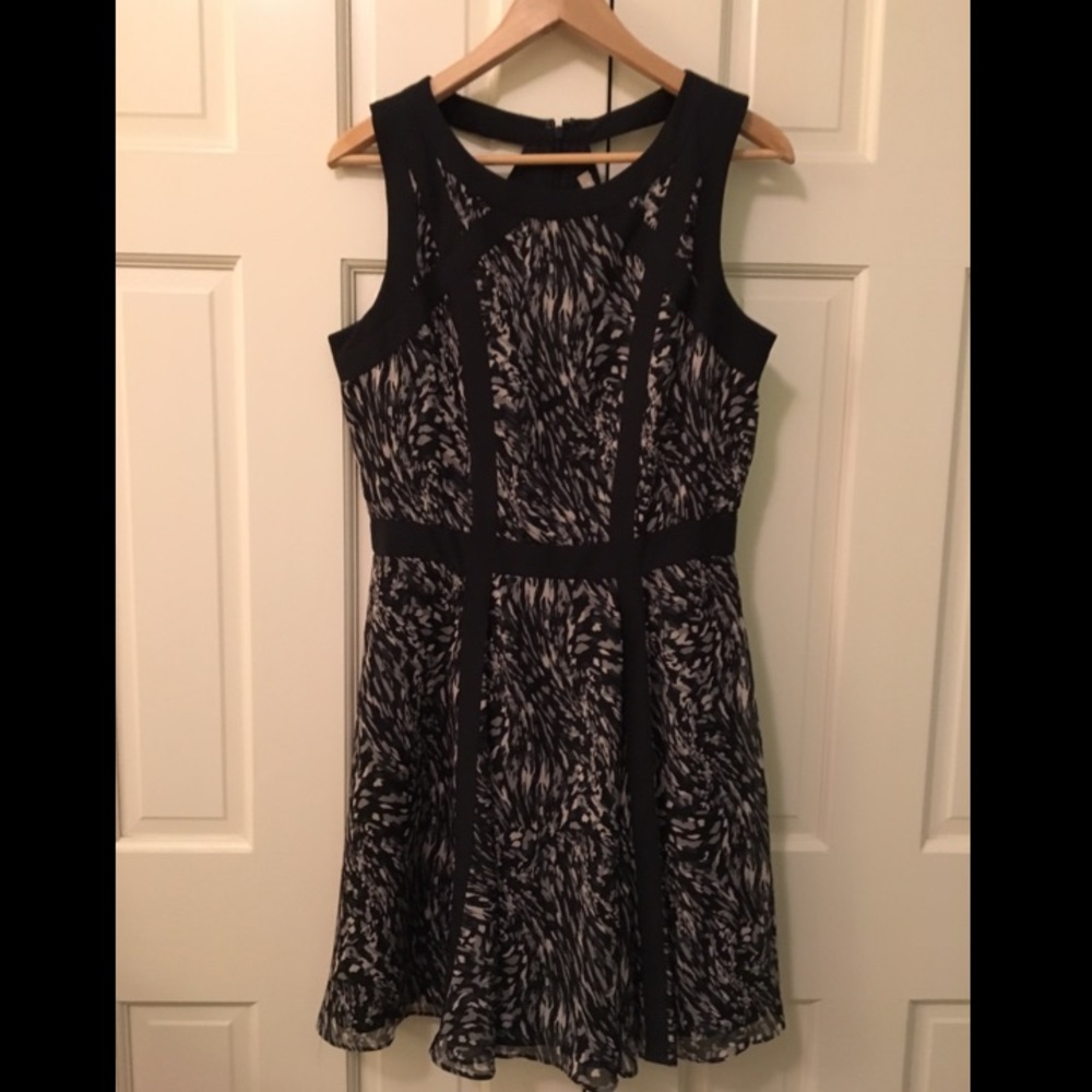 Never worn Banana Republic Dress